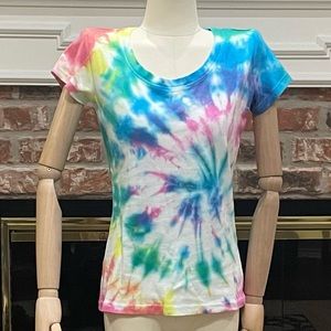 Tie dyed fitted tee / XS / Excellent condition